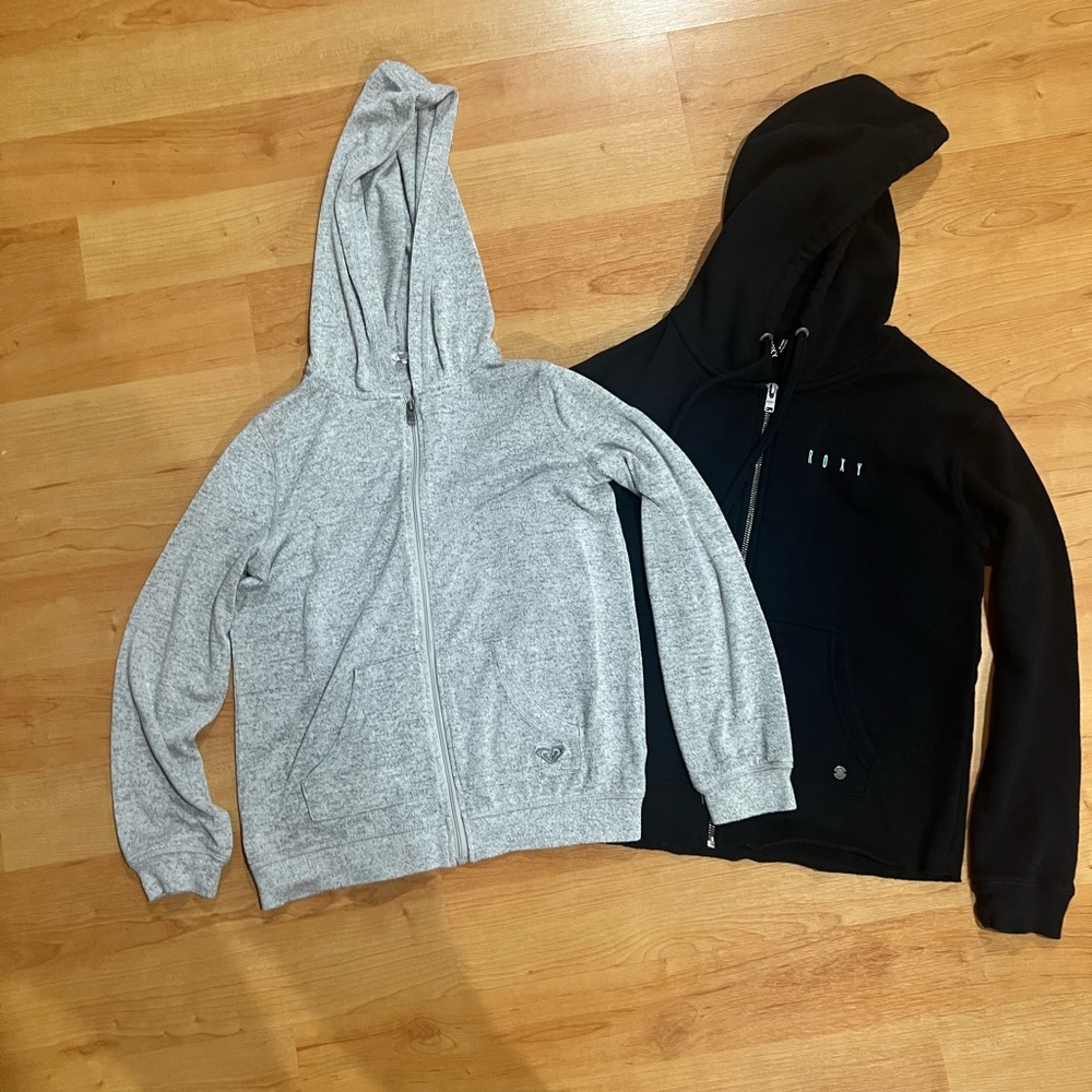 Roxy Girls Blk cotton hoodie and Gray knit hoodie.  Both excellent condition.
